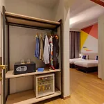 Colors Urban Hotel 4*