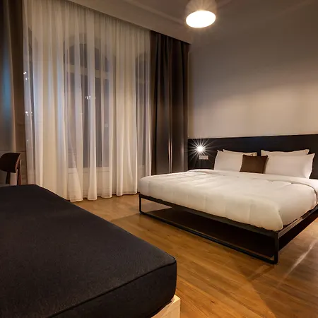 Colors Urban 4*
