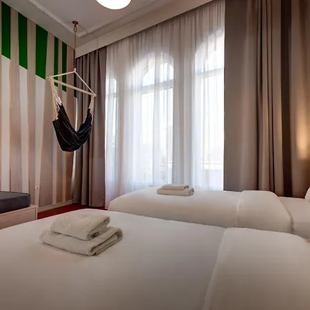 Colors Urban Hotell