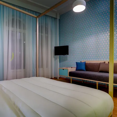 Colors Urban Hotell