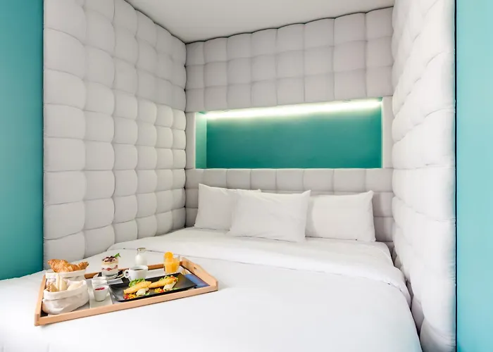 Colors Urban 酒店 4*