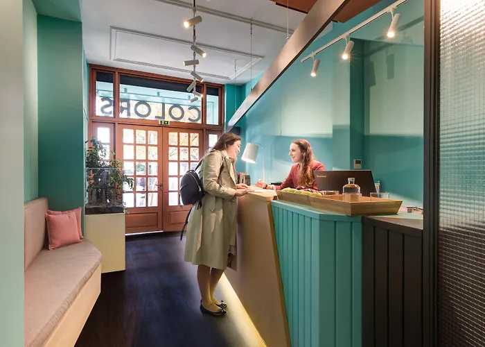 酒店 Colors Urban 4*