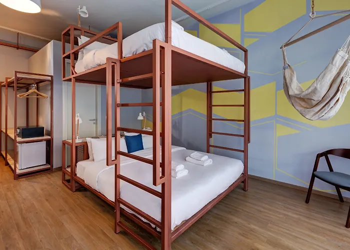 Colors Urban 酒店 4*