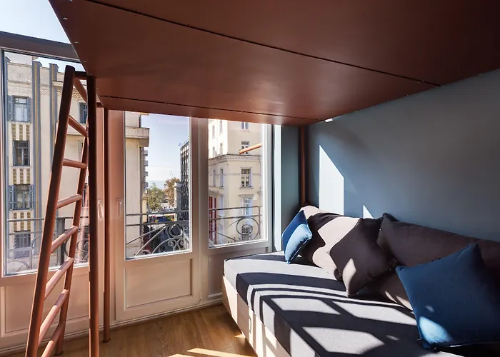 Colors Urban 酒店 4*