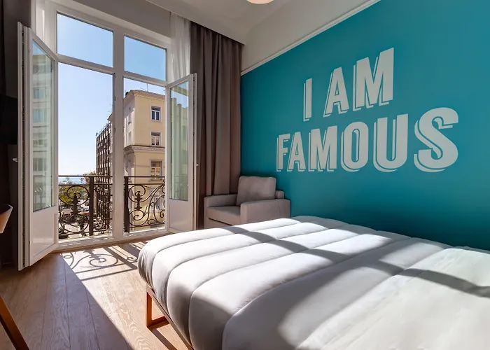 Colors Urban 塞萨洛尼基