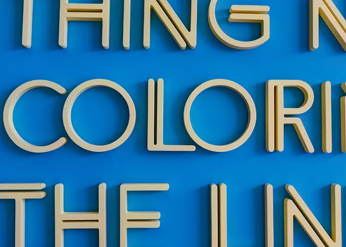 Colors Urban 酒店 4*